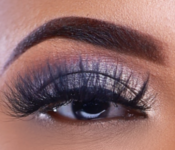 model wearing false eyelash
